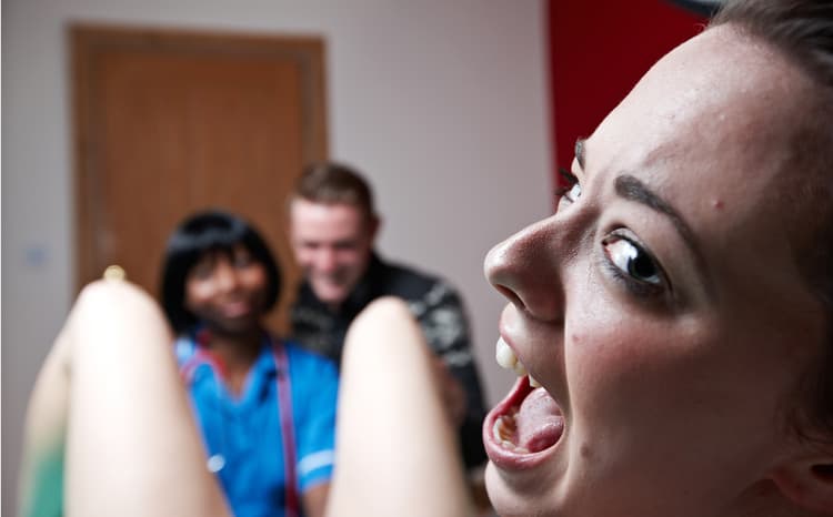Moms were asked to describe what ‘labour feels like’ and things got descriptive Moms were asked to describe what ‘labour feels like’ and things got descriptive