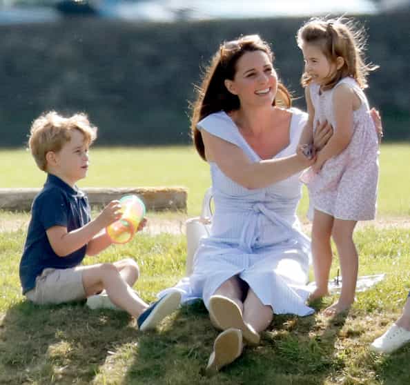Kate’s face when Princess Charlotte does a handstand is every mum everywhere Kate’s face when Princess Charlotte does a handstand is every mum everywhere
