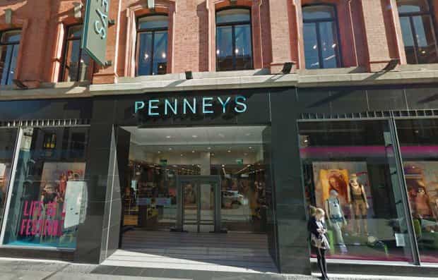 Mum warns parents about Penneys product that turned her daughter’s hair green Mum warns parents about Penneys product that turned her daughter’s hair green