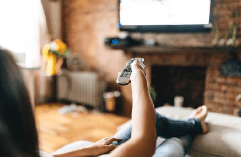 5 of the best movies on the telly tonight to curl up and watch 5 of the best movies on the telly tonight to curl up and watch