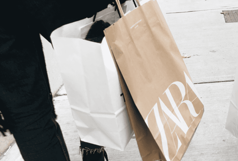 Meet the gorgeous €40 Zara dress that we’re already planning to wear New Year’s Eve Meet the gorgeous €40 Zara dress that we’re already planning to wear New Year’s Eve