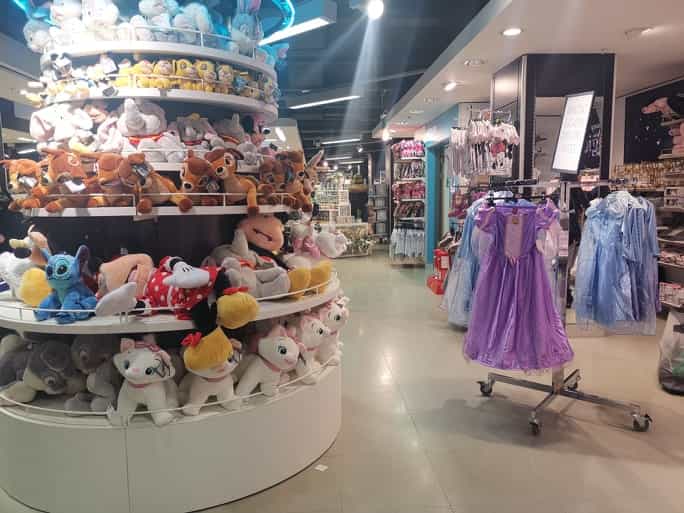 Penneys on Mary Street is basically a Disney Store now and it’s amazing Penneys on Mary Street is basically a Disney Store now and it’s amazing