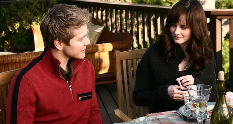 Matt Czuchry says he knows who the father of Rory’s baby is on ‘Gilmore Girls’ Matt Czuchry says he knows who the father of Rory’s baby is on ‘Gilmore Girls’