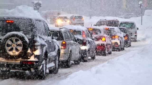Met Éireann issue snow and ice warning for entire country Met Éireann issue snow and ice warning for entire country