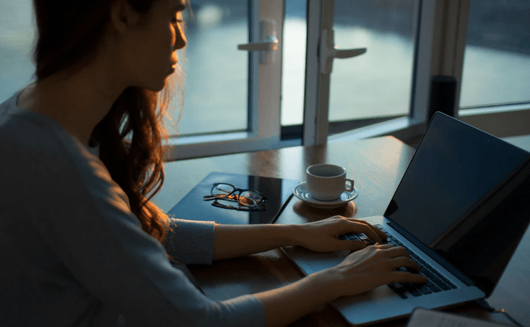 One in 10 women in Ireland quit their jobs over pressure of juggling work and homeschooling One in 10 women in Ireland quit their jobs over pressure of juggling work and homeschooling