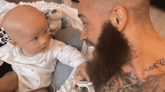 Ashley Cain warns fans of scam pages set up for baby Azaylia Ashley Cain warns fans of scam pages set up for baby Azaylia