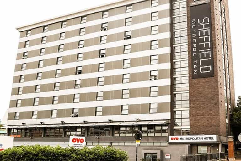 5-year-old Afghan boy tragically dies falling from UK hotel window days after fleeing Kabul 5-year-old Afghan boy tragically dies falling from UK hotel window days after fleeing Kabul