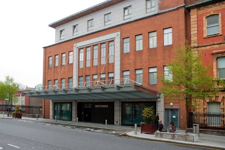 Mum who lost baby after home birth claims maternity hospital failed to share medical details Mum who lost baby after home birth claims maternity hospital failed to share medical details