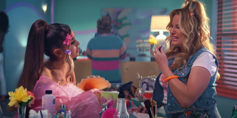 Jennifer Coolidge thanks Ariana Grande for reigniting her career Jennifer Coolidge thanks Ariana Grande for reigniting her career