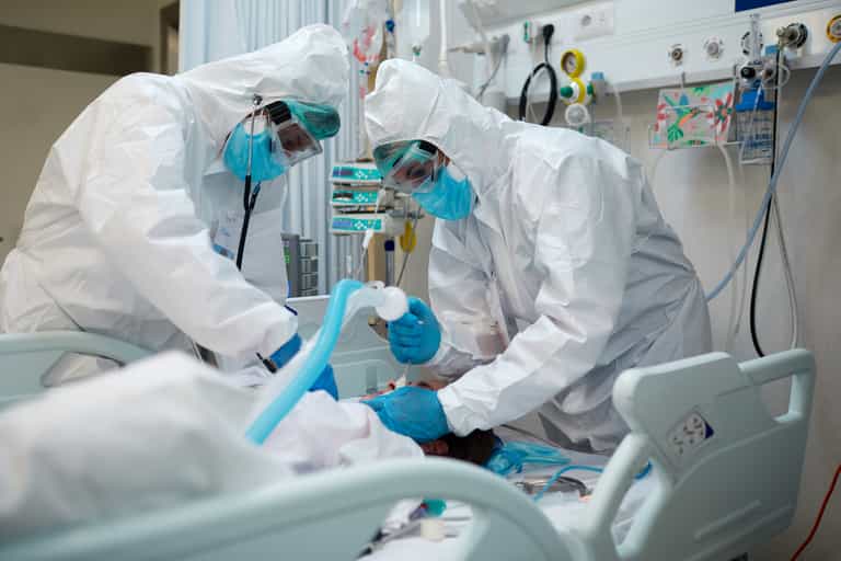 Tax-free payment of €100k available to families of healthcare workers who died from Covid Tax-free payment of €100k available to families of healthcare workers who died from Covid