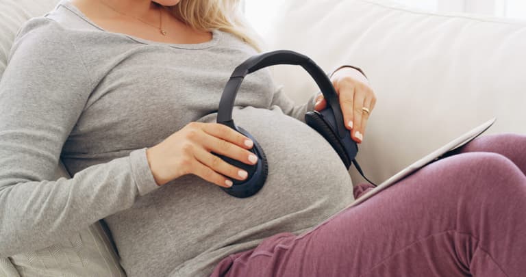 The most relaxing songs to listen to during labour and child birth The most relaxing songs to listen to during labour and child birth