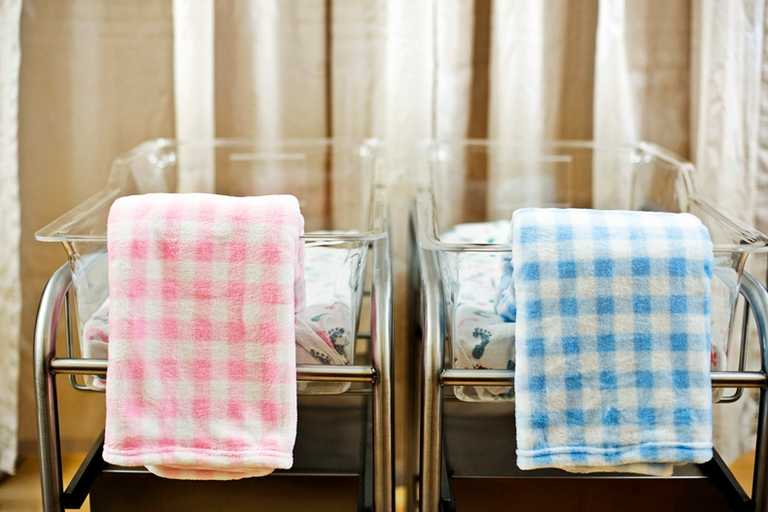 Is it time to re-think pink? Fiona McGarry on the boy/girl colour divide Is it time to re-think pink? Fiona McGarry on the boy/girl colour divide