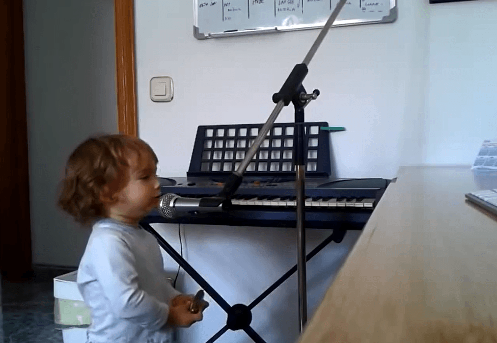 WATCH: This tiny blues singer has no words but some serious soul