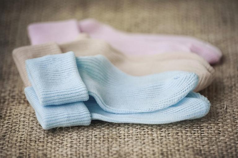 Never lose baby socks again with this clever hack Never lose baby socks again with this clever hack