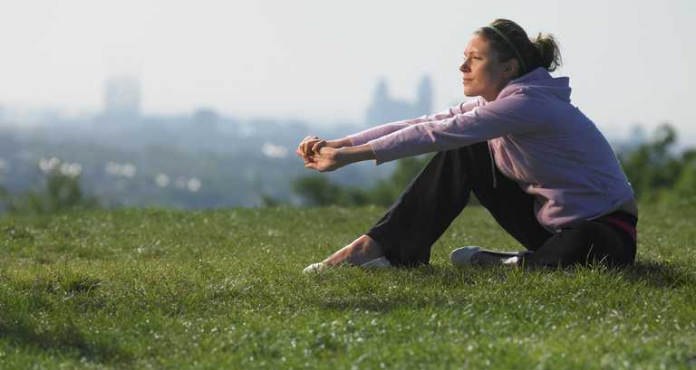 Easy-to-do mindfulness for you: Because a Happy Parent = Happy Family Easy-to-do mindfulness for you: Because a Happy Parent = Happy Family