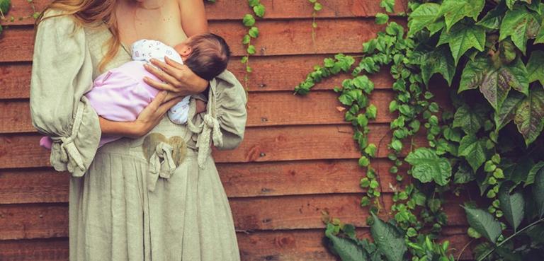 10 EPIC Breastfeeding Fails I Made The First Time Around 10 EPIC Breastfeeding Fails I Made The First Time Around