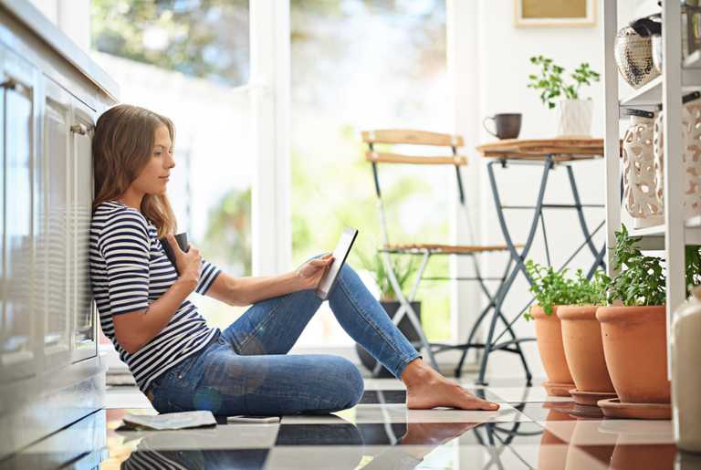 5 mums tell us how they do LESS and achieve MORE 5 mums tell us how they do LESS and achieve MORE