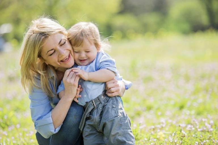 10 things only parents of NON-CUDDLY babies will understand 10 things only parents of NON-CUDDLY babies will understand