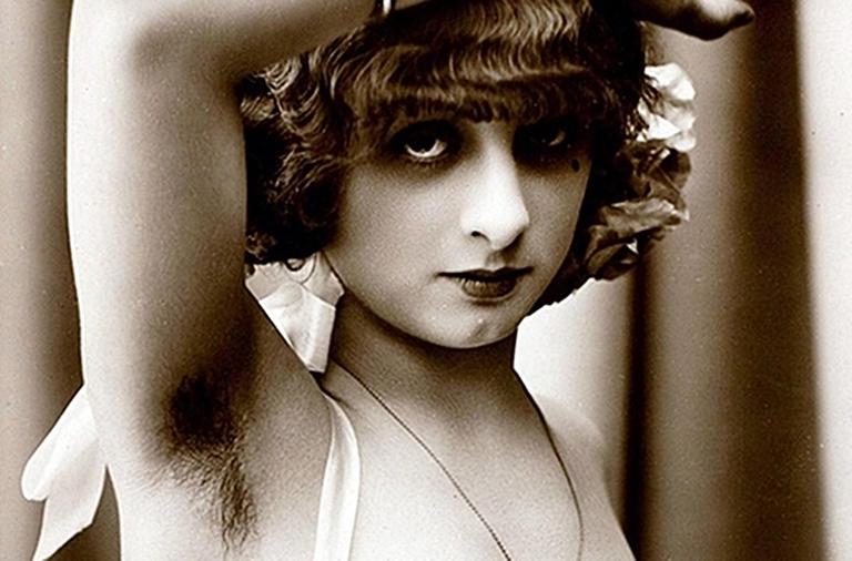 Ever wondered why women started shaving their armpits? Ever wondered why women started shaving their armpits?