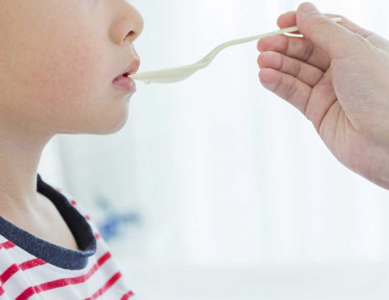 Experts warn parents against giving children medicine for mild fevers