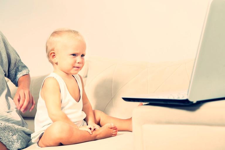 This mum’s face-swap picture gives us the heebie jeebies This mum’s face-swap picture gives us the heebie jeebies