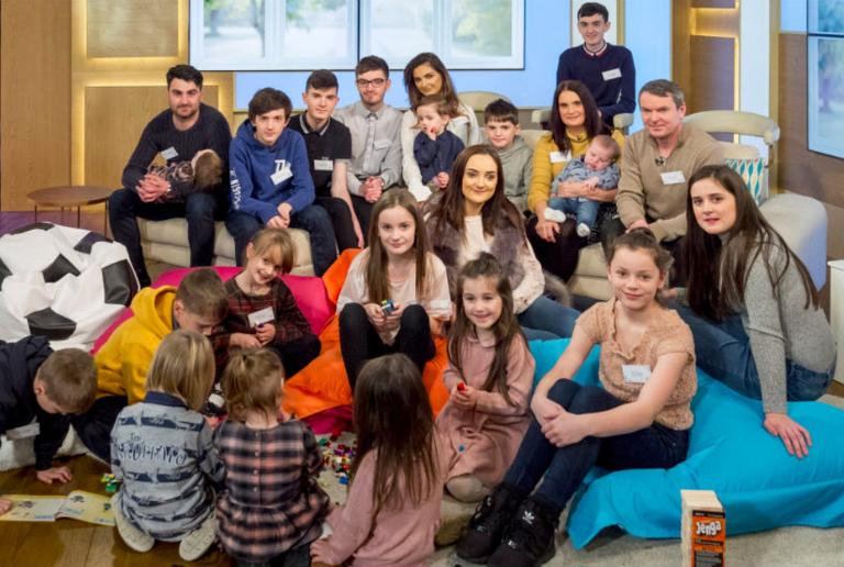 Parents called ‘selfish’ as girl reveals she’s ‘stressed’ caring for her siblings Parents called ‘selfish’ as girl reveals she’s ‘stressed’ caring for her siblings