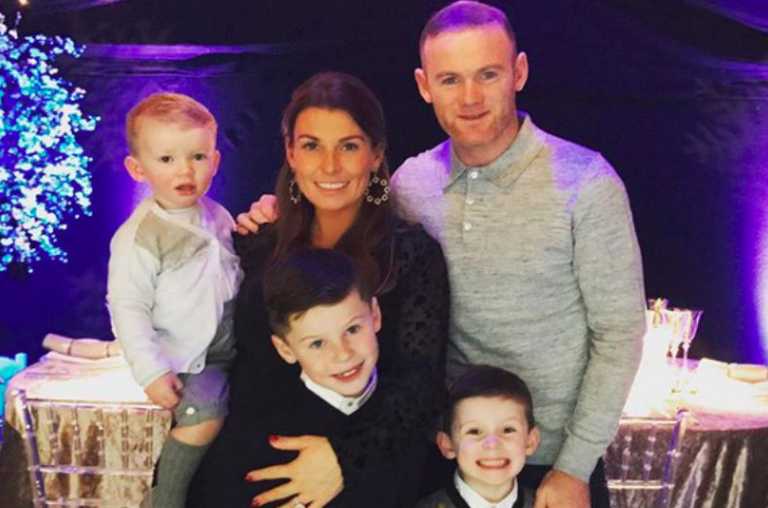 FINALLY! On baby No.4, Wayne Rooney is helping Coleen out in a big way FINALLY! On baby No.4, Wayne Rooney is helping Coleen out in a big way
