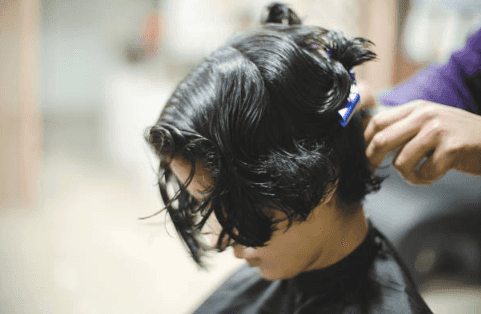 If you have short hair, avoid this hair colour (according to an expert)