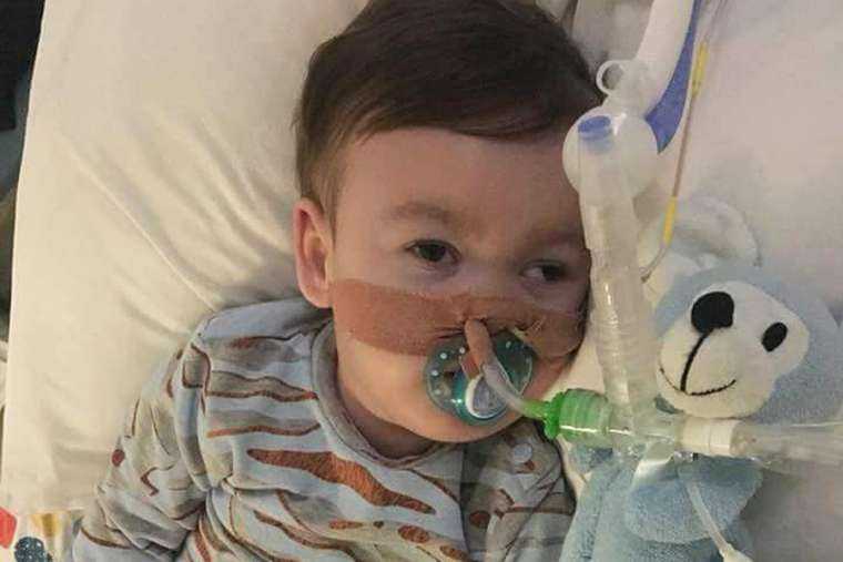 ‘He gained his wings at 2.30am…’ Brain-damaged toddler Alfie Evans passes away ‘He gained his wings at 2.30am…’ Brain-damaged toddler Alfie Evans passes away