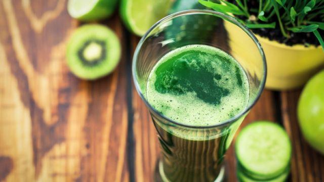 This delicious green shake will give your immune system a serious boost This delicious green shake will give your immune system a serious boost