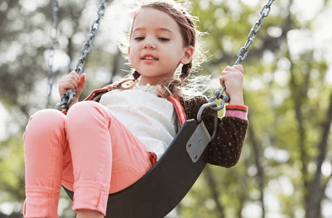 A mum’s viral tweet highlights a major problem with young girls’ clothing