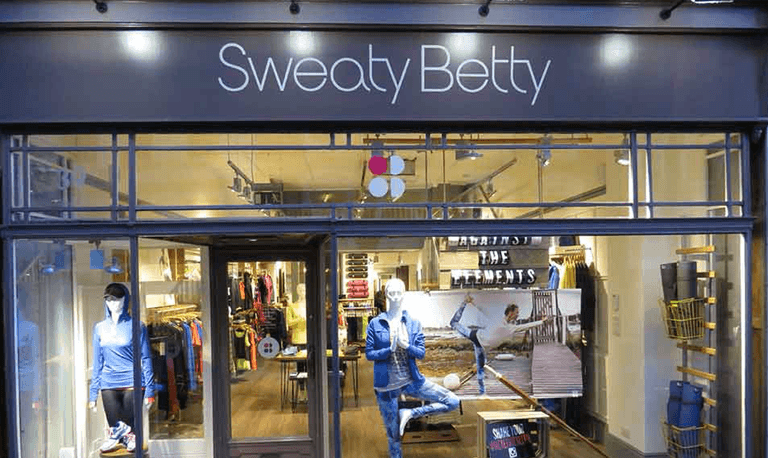 Brand pulls image of kids’ workout gear after being accused of ‘sexualising’ girls Brand pulls image of kids’ workout gear after being accused of ‘sexualising’ girls