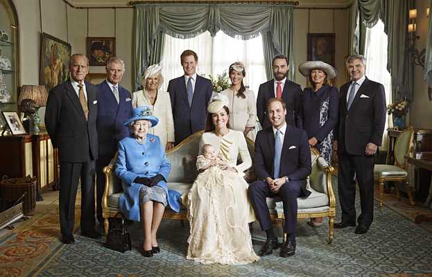 YAS! The whole Middleton fam has arrived en masse at the Royal Wedding YAS! The whole Middleton fam has arrived en masse at the Royal Wedding