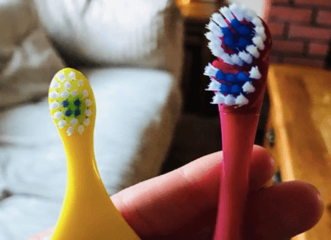 The children’s toothbrush trick which is absolutely blowing parents’ minds The children’s toothbrush trick which is absolutely blowing parents’ minds