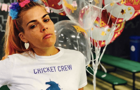 Busy Philipps receives backlash for saying her daughter was separated from her on a flight