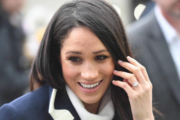 Meghan Markle eats an avocado… and people are angry about it Meghan Markle eats an avocado… and people are angry about it