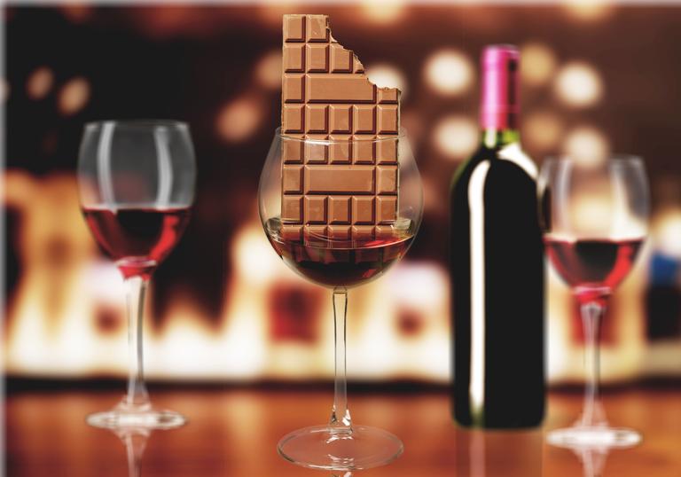 Research finds that red wine and chocolate contain anti-aging properties Research finds that red wine and chocolate contain anti-aging properties