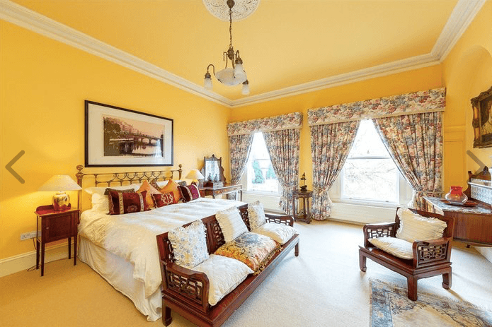 We’re eyeing up this €9.9 million Malahide mansion that has just gone on sale We’re eyeing up this €9.9 million Malahide mansion that has just gone on sale
