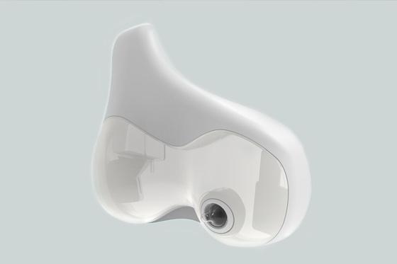 This new device will allow dads to breastfeed their babies themselves This new device will allow dads to breastfeed their babies themselves