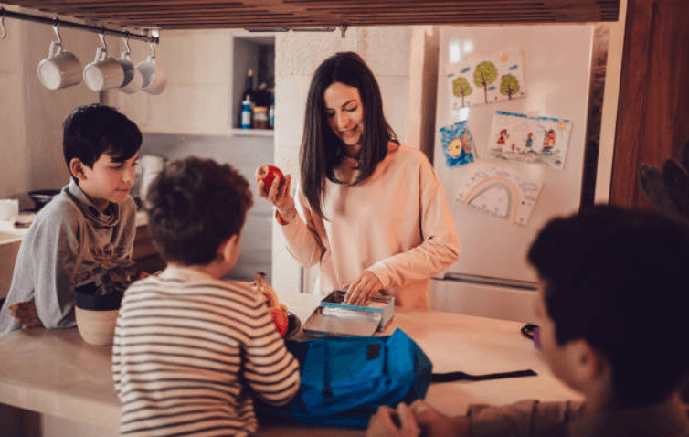 10 very real morning panic attacks that every mum can relate to 10 very real morning panic attacks that every mum can relate to