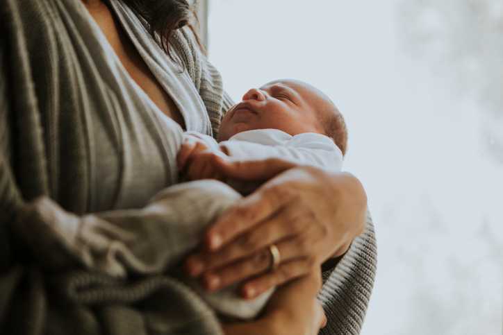 Is letting your baby sleep in your arms a bad idea? Not really, say these experts Is letting your baby sleep in your arms a bad idea? Not really, say these experts