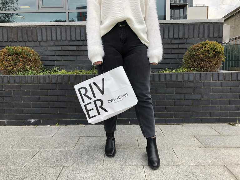 This stylish €65 River Island blazer is all over social media right now This stylish €65 River Island blazer is all over social media right now