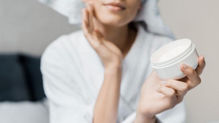 This unreal €15 body cream will get rid of any imperfections and it works This unreal €15 body cream will get rid of any imperfections and it works