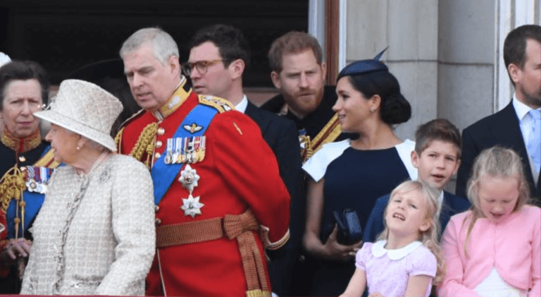 Lip reader reveals what Harry actually said to Meghan in the clip of him ‘scolding’ her Lip reader reveals what Harry actually said to Meghan in the clip of him ‘scolding’ her