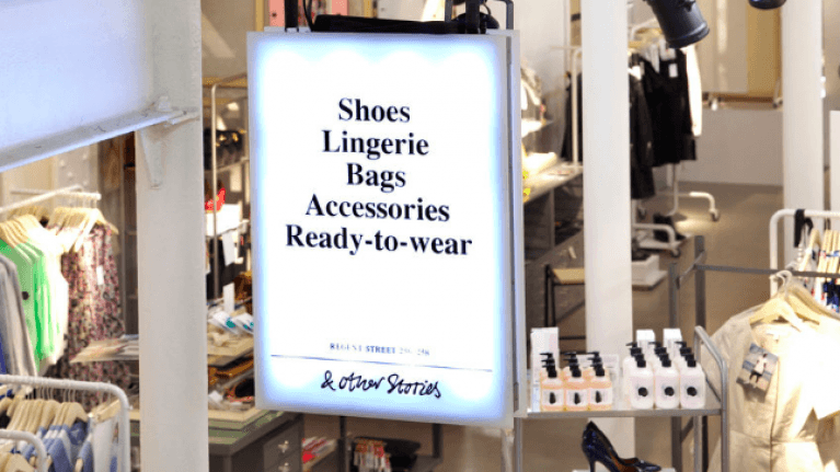 The & Other Stories sale is finally here and we’ve fallen hard for this €30 midi skirt The & Other Stories sale is finally here and we’ve fallen hard for this €30 midi skirt