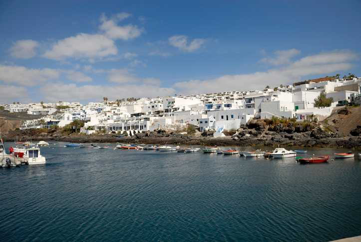 Update: A 15-year-old Irish boy has died after 15-foot fall in Lanzarote