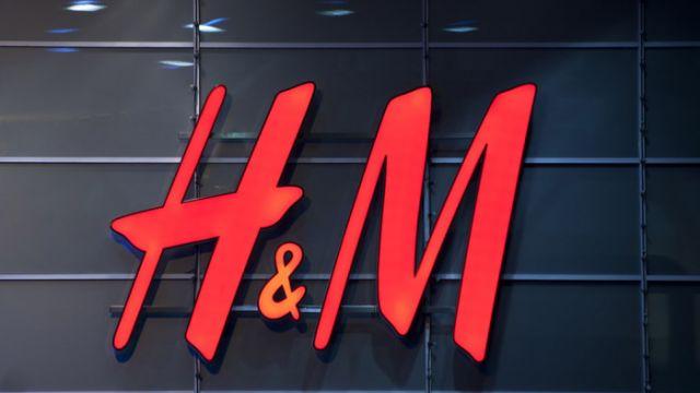 H&M just revealed a €35 dupe of this very popular designer jacket H&M just revealed a €35 dupe of this very popular designer jacket