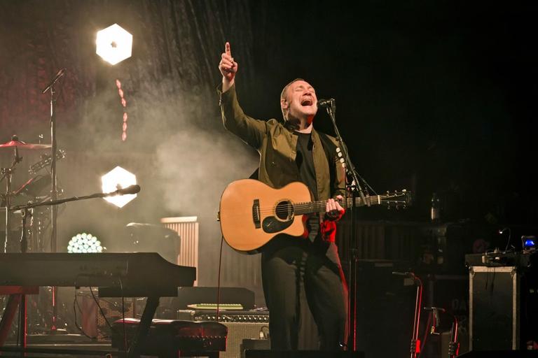 David Gray announces open-air Cork gig as part of White Ladder 20th anniversary tour David Gray announces open-air Cork gig as part of White Ladder 20th anniversary tour