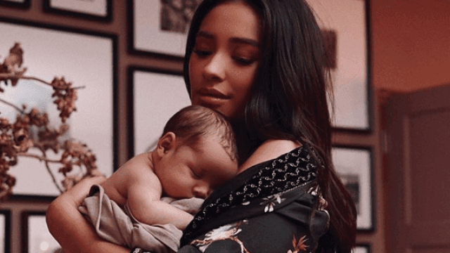 ‘It’s completely isolating’ Shay Mitchell opens up about prepartum depression ‘It’s completely isolating’ Shay Mitchell opens up about prepartum depression