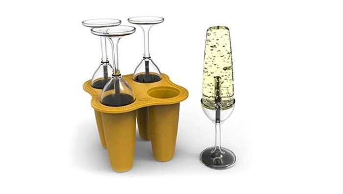 Need some cheering up? Prosecco popsicle molds exist